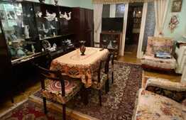 Apartament 3 camere, 85 mp, etaj intermediar, zona Decebal