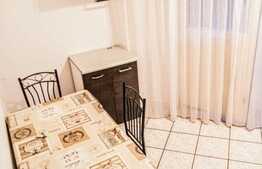 Garsoniera de 35 mp, etaj intermediar, zona Dacia