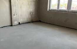 Apartament de 3 camere, 100 mp, etaj intermediar, zona Iosia