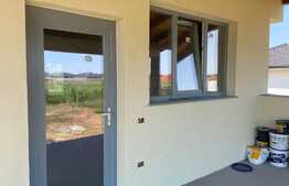 Casă de calitate de 4 camere cu 112 mp, 571 mp teren, in Santandrei