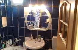 Apartament de 4 camere, parcare, 74 mp, zona Dacia 