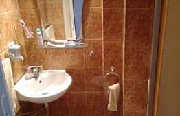 Apartament de 4 camere, parcare, 74 mp, zona Dacia 