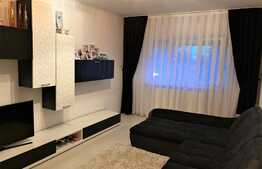 Apartament de 3 camere, 57 mp, decomandat, parcare, zona Dacia