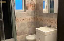 Apartament de 3 camere, 57 mp, decomandat, parcare, zona Dacia