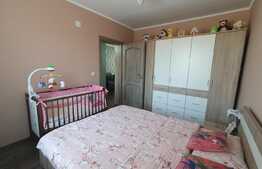 Casă de 3 camere, 75 mp, teren 250 mp, Tineretului