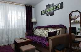 Apartament 2 camere, semidecomandat, 41 mp, balcon, zona Rogerius