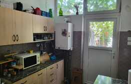 Casa Individuala, 127 mp, curte 363 mp, Central