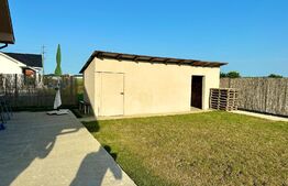 Casă cu 3 camere cu 110 mp cu teren de 500 mp la intrarea în Cihei