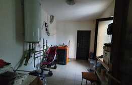 Casă cu 3 camere cu 110 mp cu teren de 500 mp la intrarea în Cihei