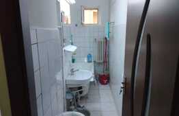 Apartament de 2 camere, 46 mp, etaj intermediar, zona Rogerius
