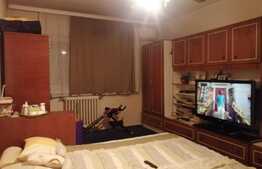 Apartament de 2 camere, 65 mp, decomandat, zona Rogerius