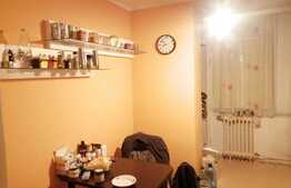Apartament de 2 camere, 65 mp, decomandat, zona Rogerius