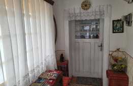 Casa de 80 mp, 3800 mp teren, Felcheriu