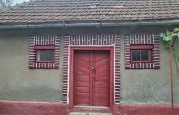 Casa de 80 mp, 3800 mp teren, Felcheriu