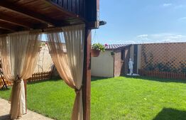 Casa cocheta, 100 mp, teren 315 mp, la cheie, în Santandrei