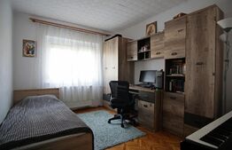 Apartament de 3 camere, 63 mp utili, mobilat, zona Decebal