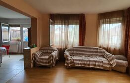 Casă de 4 camere, teren de 534 mp, în Oncea