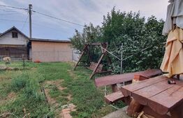 Casă de 4 camere, teren de 534 mp, în Oncea