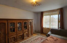 Casă de 4 camere, teren de 534 mp, în Oncea