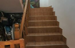 Casă de 4 camere, teren de 534 mp, în Oncea