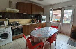 Casă de 4 camere, teren de 534 mp, în Oncea