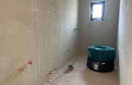 Casa noua, 3 camere, 667 mp teren, Santandrei