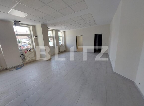 Spațiu comercial de închiriat Ultracentral - 96214SIC | BLITZ Oradea | Poza3