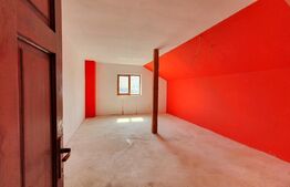 Casă de 5 camere  în Nufărul 200mp cu garaj