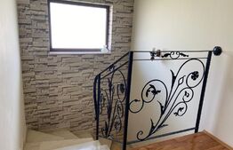 Casă individuală, 170 mp utili, 584 mp teren, Sântandrei