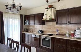 Casă individuală, 170 mp utili, 584 mp teren, Sântandrei