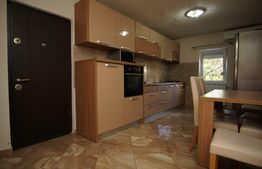 Apartament de 3 camere, 73 mp, etaj intermediar, Decebal