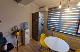 Apartament de 2 camere, 52 mp, balcon, zona Oncea