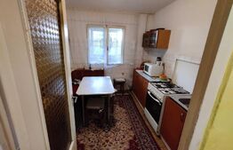 Apartament de 3 camere, 68 mp, etaj intermediar, Rogerius, Oradea