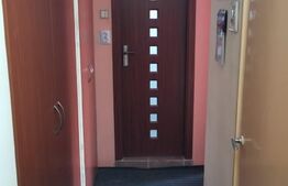 Apartament de 2 camere, 49 mp, decomandat, zona Decebal