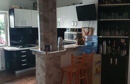 Apartament de 4 camere, 86 mp, decomandat, zona Nufarul