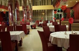 Hotel 4 stele, 36 de camere, centru SPA, teren de 4800 mp