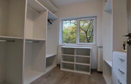 Apartament de 4 camere, decomandat, parcare, zona Rogerius