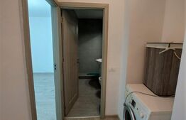 Apartament de 4 camere, decomandat, parcare, zona Rogerius