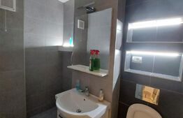 Apartament de 4 camere, decomandat, parcare, zona Rogerius