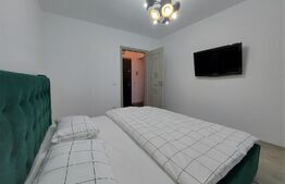 Apartament de 4 camere, decomandat, parcare, zona Rogerius