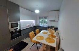 Apartament de 4 camere, decomandat, parcare, zona Rogerius