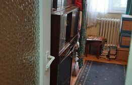 Apartament 3 camere, 43 mp, semidecomandat, Rogerius