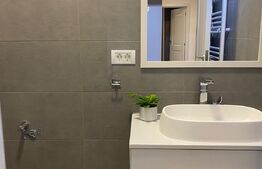 Apartament 3 camere, 76 mp, semidecomandat, zona Universitatii