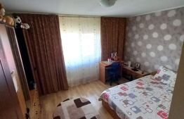 Apartament cu 2 camere, la mansarda, decomandat, 58 mp
