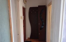 Apartament cu 2 camere, 46 mp, semidecomandat, central