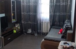 Apartament 3 camere semidecomandat, 42 mp, Razboieni