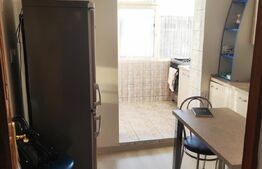 Apartament 3 camere, decomandat, balcon, Trivale