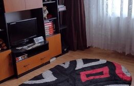 Apartament 3 camere, 65 mp, balcon, decomandat, Exterior Vest 