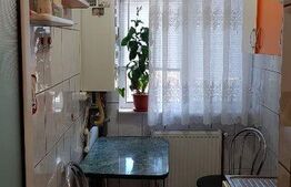 Apartament 3 camere, 46 mp, semidecomandat, Razboieni