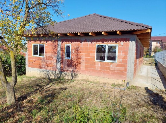 Casa de vânzare 4 camere Curtea de Argeș - 100671CV | BLITZ Pitești | Poza8